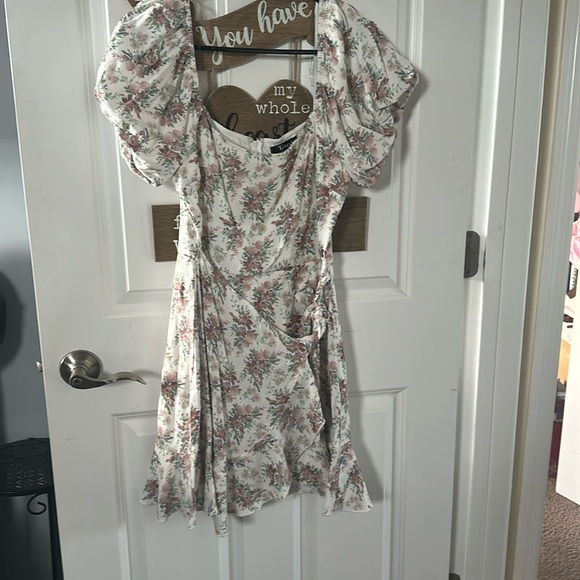 EUC: Floral Dress - Picture 1 of 7